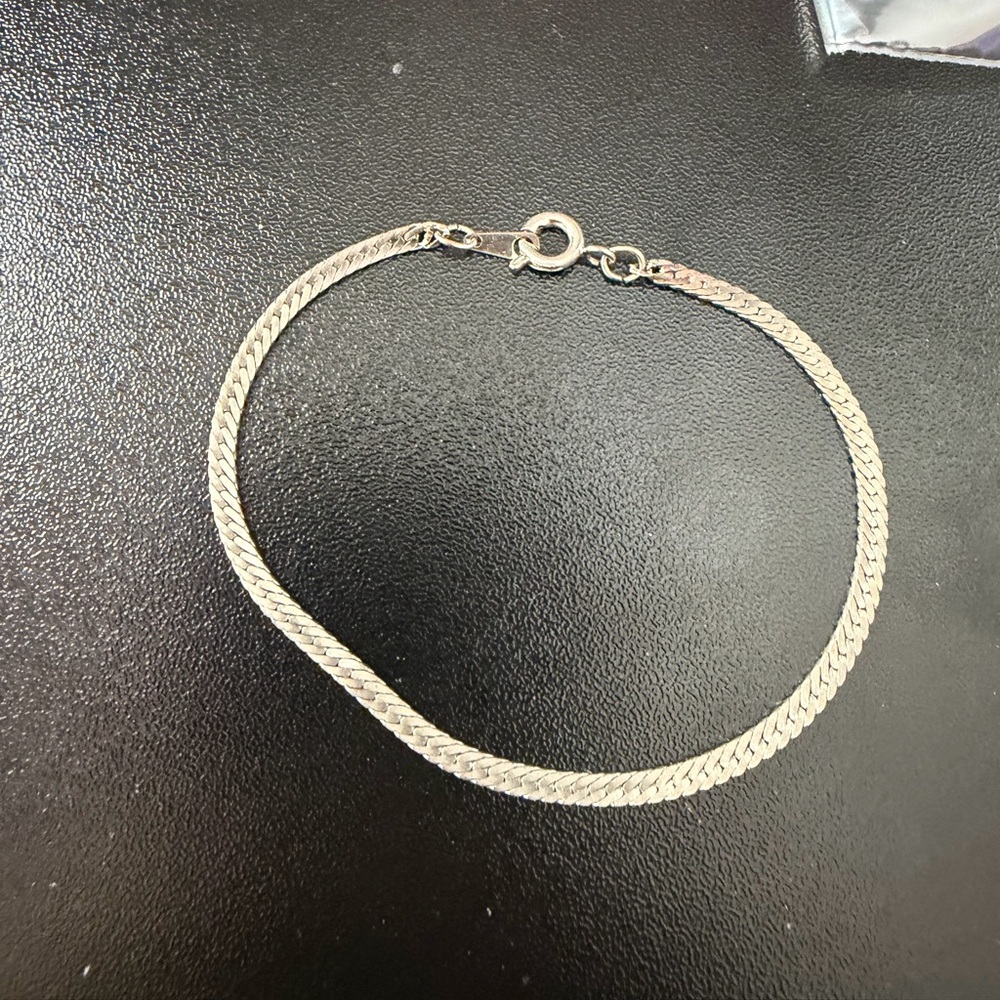 Silver Herringbone Chain Bracelet - Silver